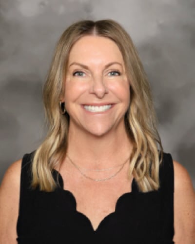 Traci Wall